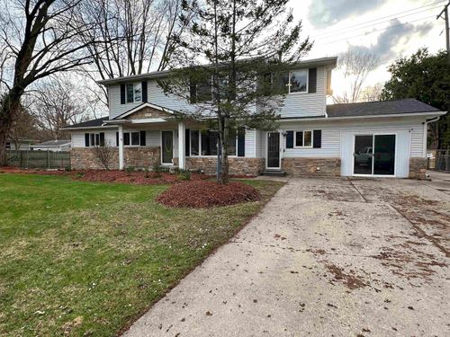 8730 Marsh Rd, Clay, MI, 48001-3906 | Card Image