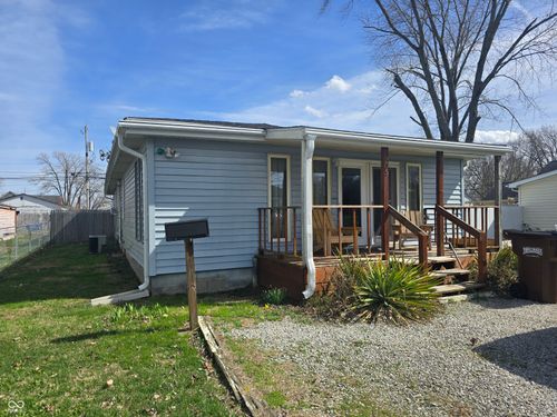 205 N Clay St, Edinburgh, IN, 46124-1205 | Card Image