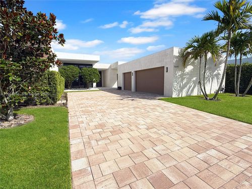 16640 Sunset Way, Weston, FL, 33326-1078 | Card Image