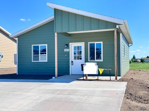 5613 Bridge Dr, Rapid City, SD, 57703 | Card Image