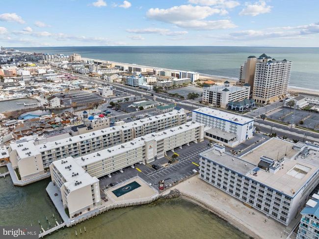 UNIT-460 - 4709 Coastal Hwy, Condo with 2 bedrooms, 2 bathrooms and null parking in OCEAN CITY MD | Image 24