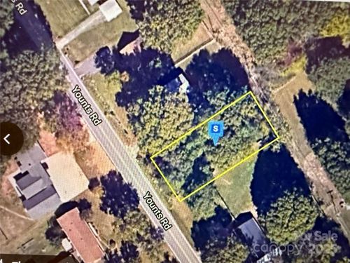2510 Younts Rd, Indian Trail, NC, 28079-8513 | Card Image