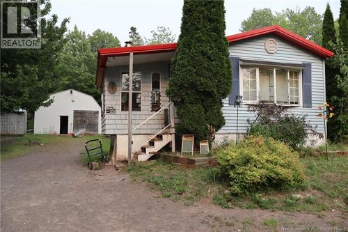 916 Sanatorium Rd, The Glades, NB, E4J1X8 | Card Image