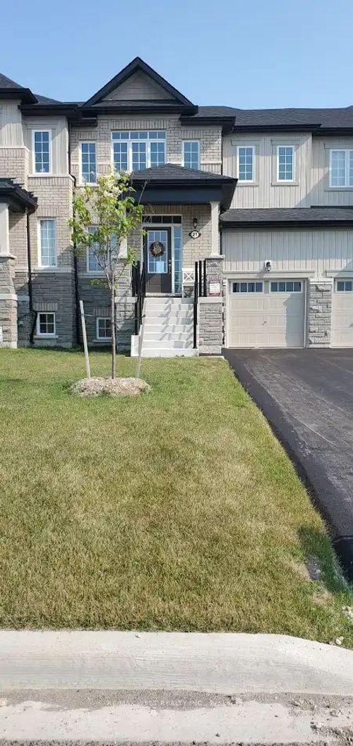 21 Carriage Lane, Wasaga Beach, ON, L9Z0L8 | Card Image
