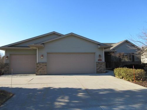 1619 Sandstone Lane, Howards Grove, WI, 53083 | Card Image