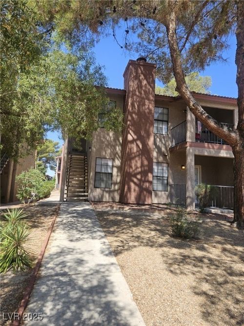 31a-5576 W Rochelle Ave, Las Vegas, NV, 89103-3410 | Card Image