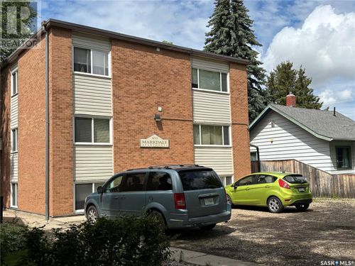931 6th Ave N, Saskatoon, SK, S7K2T3 | Card Image