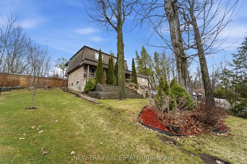 645 Hatton Ave, Bridgenorth, ON, K0L1H0 | Card Image