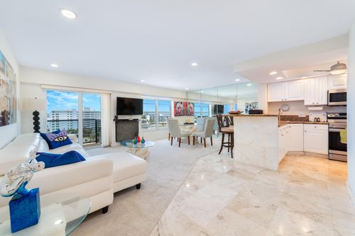10n-5100 Dupont Blvd, Fort Lauderdale, FL, 33308-4342 | Card Image
