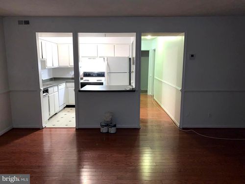 apt-204-12-10133 Prince Pl, UPPER MARLBORO, MD, 20774-1123 | Card Image