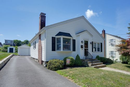 117 Warren Ave, Marlborough, MA, 01752-2991 | Card Image