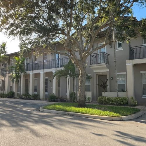 6-14637 Sw 6th St, Pembroke Pines, FL, 33027-6118 | Card Image