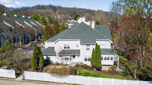 2 Lake Marie Ln, Bedford Hills, NY, 10507-1229 | Card Image