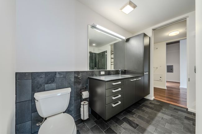APT-1107 - 550 N Saint Clair St, Condo with 0 bedrooms, 1 bathrooms and null parking in Chicago IL | Image 11