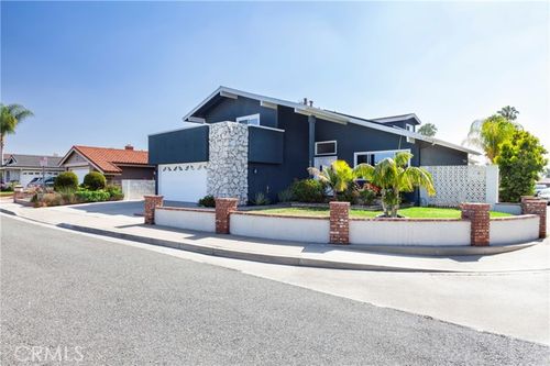 3550 Sunflower Cir, Seal Beach, CA, 90740 | Card Image