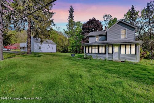 340 Brook St, Moscow, PA, 18444-6014 | Card Image