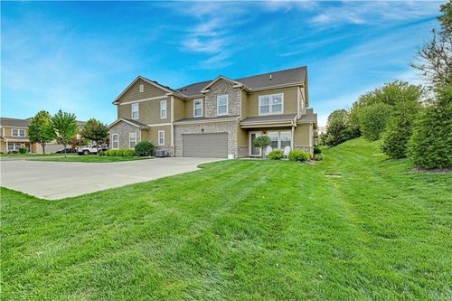 206-16059 Fontana St, Overland Park, KS, 66085-8488 | Card Image