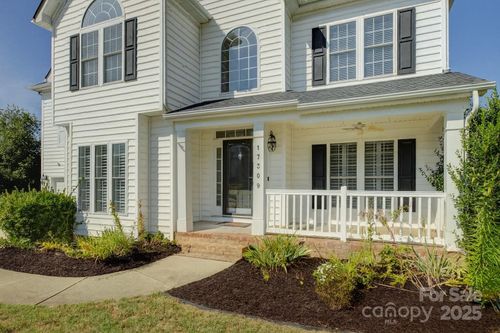 17309 Knoxwood Dr, Huntersville, NC, 28078-5214 | Card Image