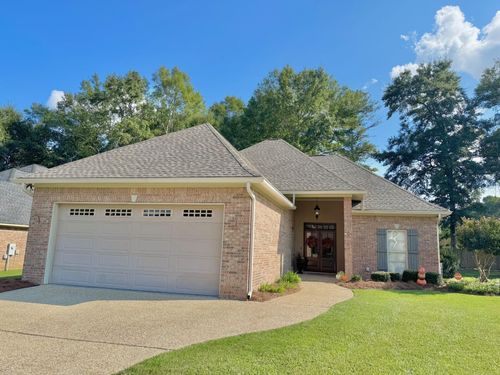 40 Cambrian Rdg, Petal, MS, 39465-3829 | Card Image
