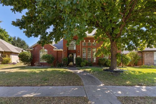 1422 Suzanne Dr, Allen, TX, 75002-5881 | Card Image