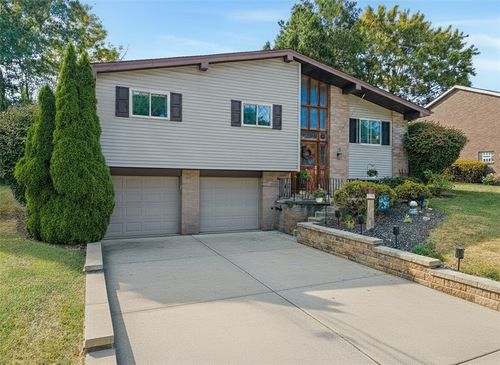 708 Mica Dr, Allison Park, PA, 15101-4232 | Card Image
