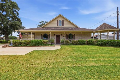2046 Merriman St, Port Neches, TX, 77651-3728 | Card Image