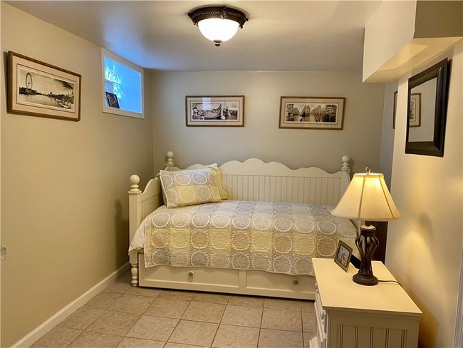 1138 Middle Rd, House other with 4 bedrooms, 3 bathrooms and 2 parking in Glenshaw PA | Image 17