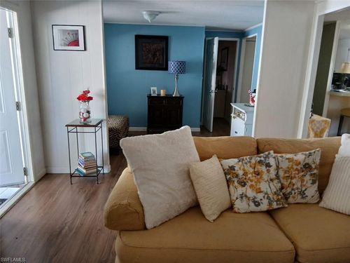 2105 Cypress Ct, NAPLES, FL, 34110 | Card Image