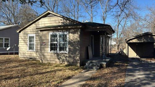 2305 W 25th Ave, Pine Bluff, AR, 71603-5014 | Card Image