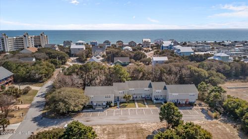 3-8815 Krystal Ct, Emerald Isle, NC, 28594-2404 | Card Image