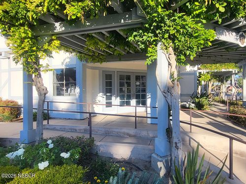 102-1607 Mission Dr, Solvang, CA, 93463-2600 | Card Image