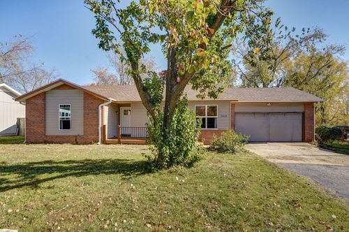 5824 S Iris Ln, Battlefield, MO, 65619-9724 | Card Image