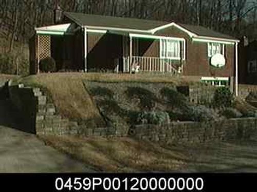 404 Mahoning Ave, N Versailles, PA, 15137-2238 | Card Image