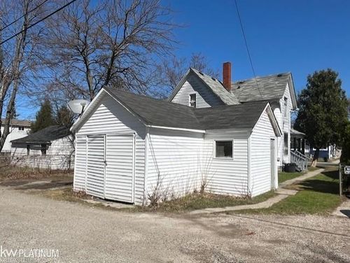 209 15th St, Port Huron, MI, 48060-4281 | Card Image
