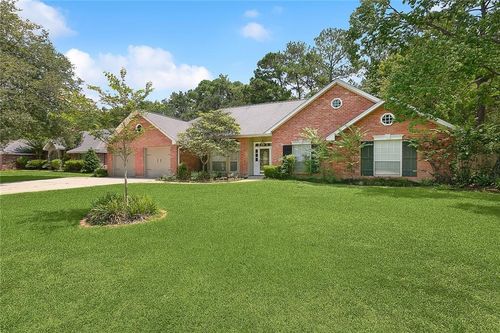 241 Westwood Dr, Mandeville, LA, 70471-8903 | Card Image