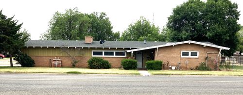 2701 W 11th Street, Plainview, TX, 79072 | Card Image