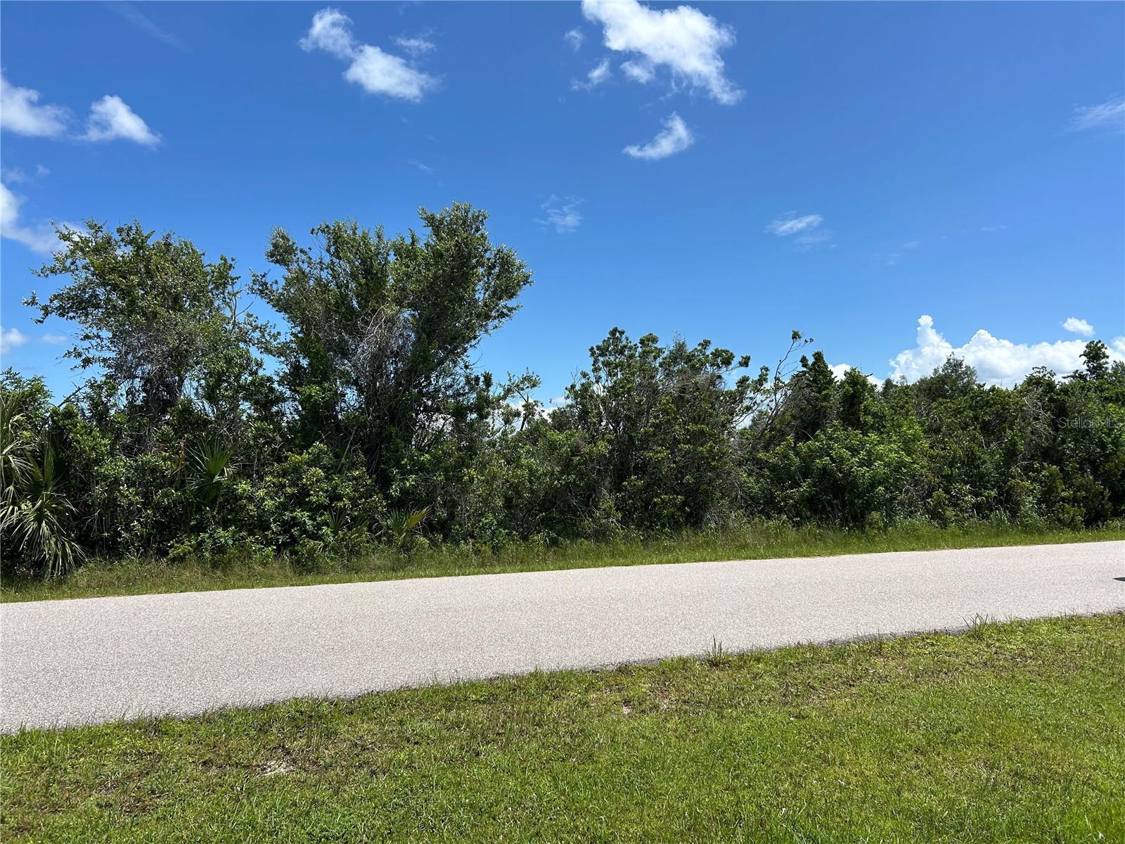 Land in PORT CHARLOTTE