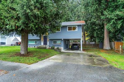 1522 128 St, House other with 5 bedrooms, 2 bathrooms and 3 parking in Surrey BC | Image 2