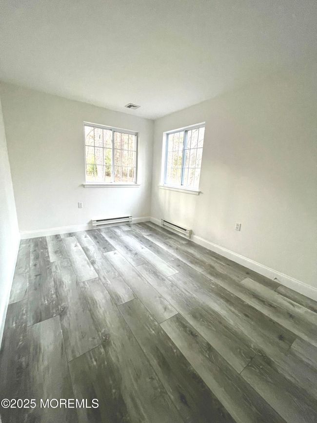 B - 19 Maplewood Dr, Home with 2 bedrooms, 2 bathrooms and null parking in Whiting NJ | Image 24