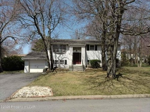 160 Coxe St, Hazleton, PA, 18201-7550 | Card Image