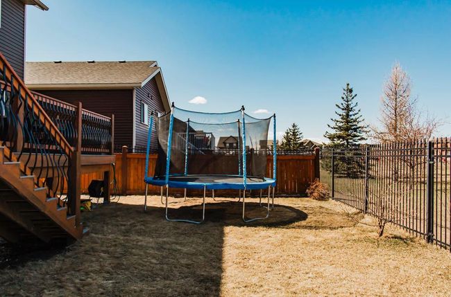11310 105 A Avenue, Home with 4 bedrooms, 3 bathrooms and 5 parking in Grande Prairie AB | Image 38