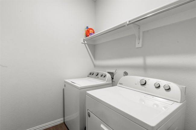 115 Oak Springs Loop, House other with 4 bedrooms, 2 bathrooms and null parking in Mabank TX | Image 15