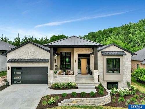 4720 Firebush Ln, Lincoln, NE, 68516-4457 | Card Image