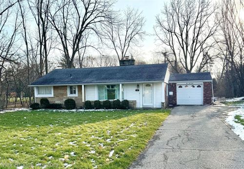 158 Marlborough Dr, Bloomfield Hills, MI, 48302-0641 | Card Image