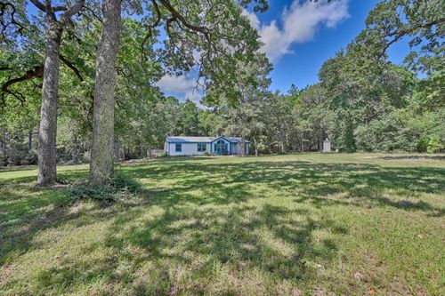 1040 Elm Crest Dr, New Ulm, TX, 78950-5187 | Card Image