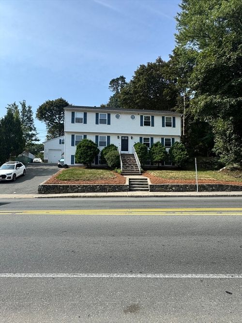 ag-125 Franklin St, Stoneham, MA, 02180-1881 | Card Image