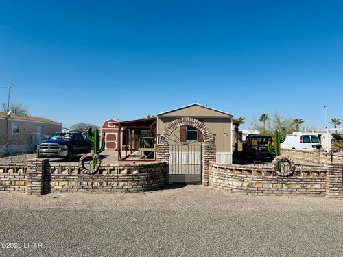 200 N Moon Mountain Ave, Quartzsite, AZ, 85346-0590 | Card Image