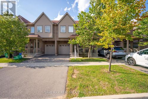 55-50 Edinburgh Dr, Brampton, ON, L6Y1N9 | Card Image
