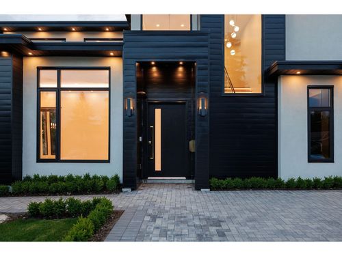 8689 Tunis Pl, Surrey, BC, V3S4Y6 | Card Image
