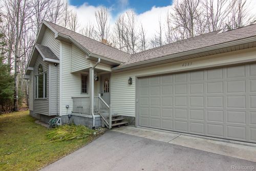 4285 N Poplar Rd, Lincoln, MI, 48742-9635 | Card Image